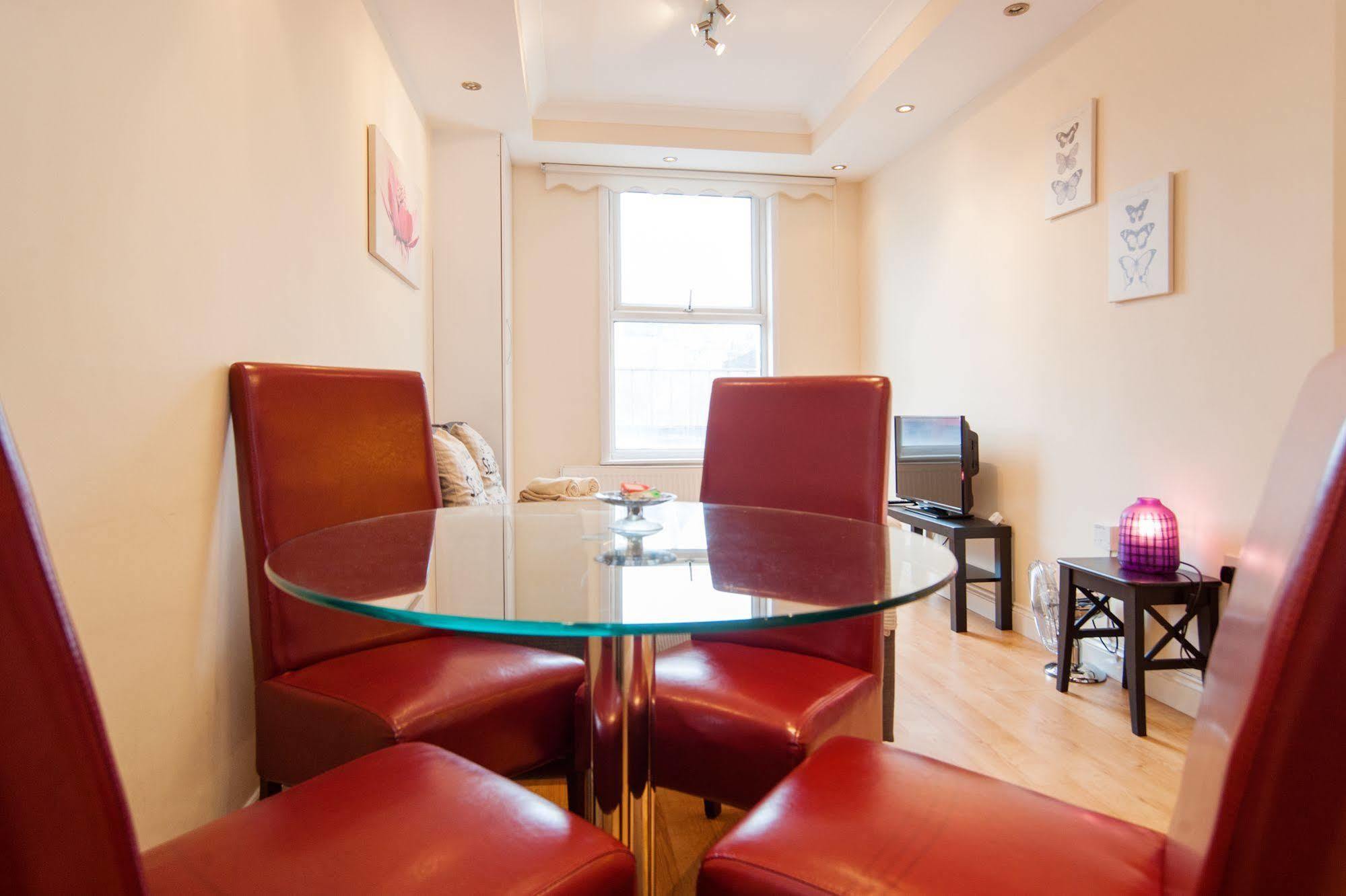 לונדון Kings Cross Apartment מראה חיצוני תמונה